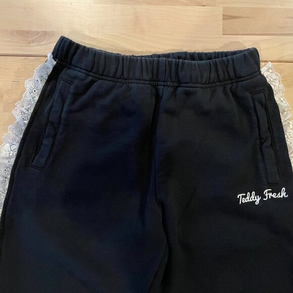Teddy Fresh Women's Black Sweatpants with White Lace Trim size Small - Picture 2 of 6